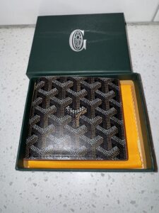Bifold Wallet photo review